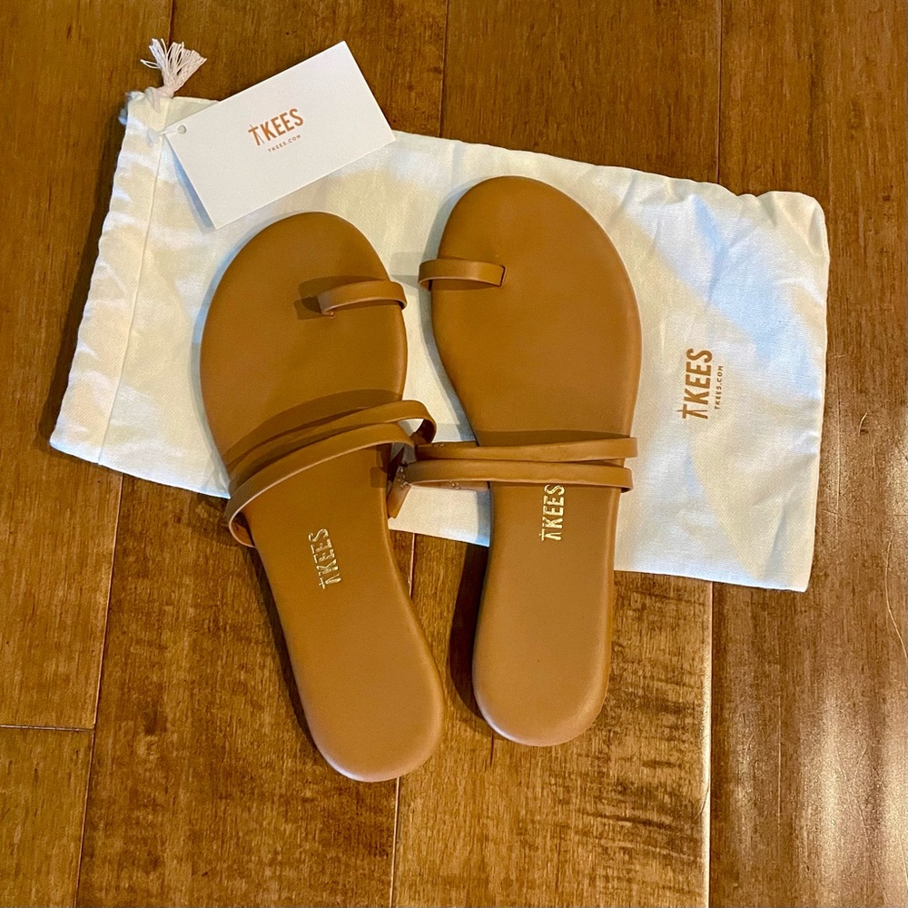Tkees Leah Strappy Flat Sandal